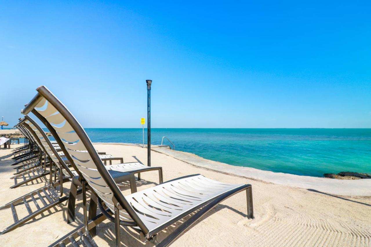 Fiesta Key Rv Resort Waterfront Cottage 36 Лейтън Екстериор снимка